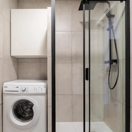 Hostwise - Modern Flat In Boavista Apartment
